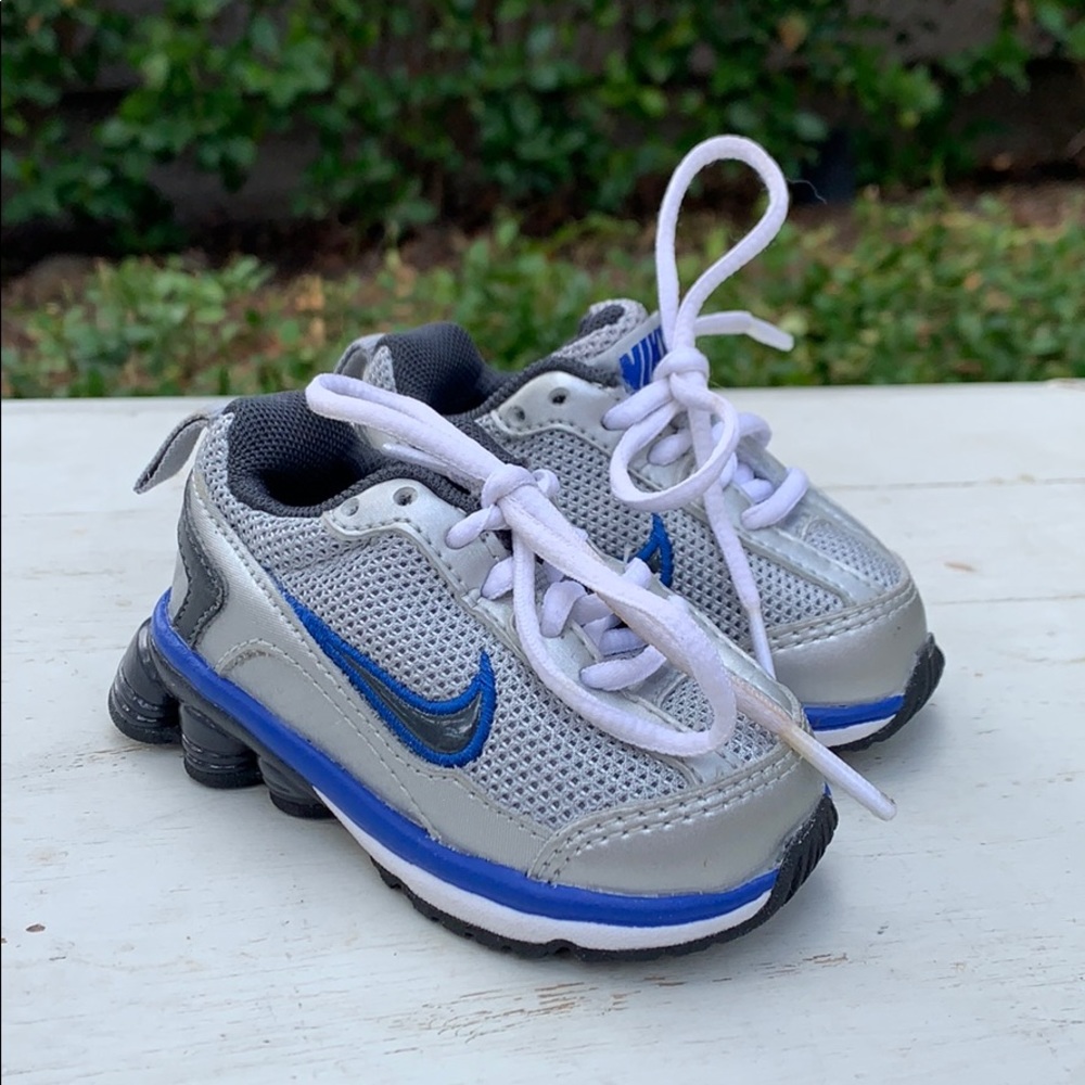 Baby Nike Shocks Size 3